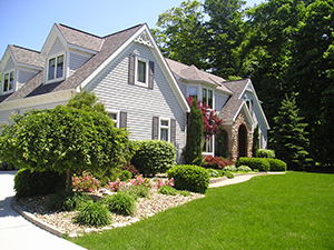 Landscapers and Lawncare Services in Youngstown, OH